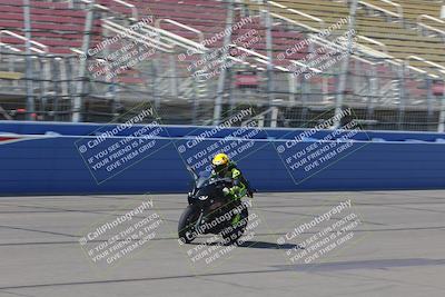 media/Aug-26-2022-Fastrack Riders (Fri) [[055e3b3c9d]]/Level 4/Session 1 Start Finish/